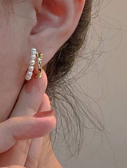 Brincos Minimalista Mini Pérolas - Folheado a Ouro 18k + FRETE GRÁTIS